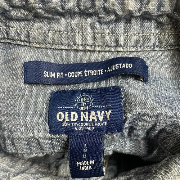 Old Navy Denim Slim Fit Button-Down Shirt, Large - Casual Style - 100% Cotton - Picture 2 of 5
